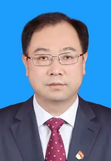 张宁同志任西南民族大学党委书记
