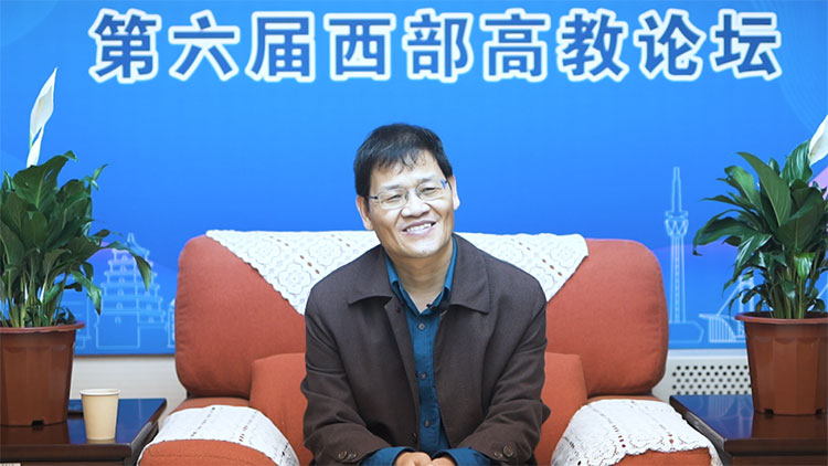 ><br>厦门大学教育研究所教授王洪才接受中国教育在线专访</p><p ><strong>大学教育应该培养具备创新、创业能力的人才</strong></p><p>　　<strong><span style=
